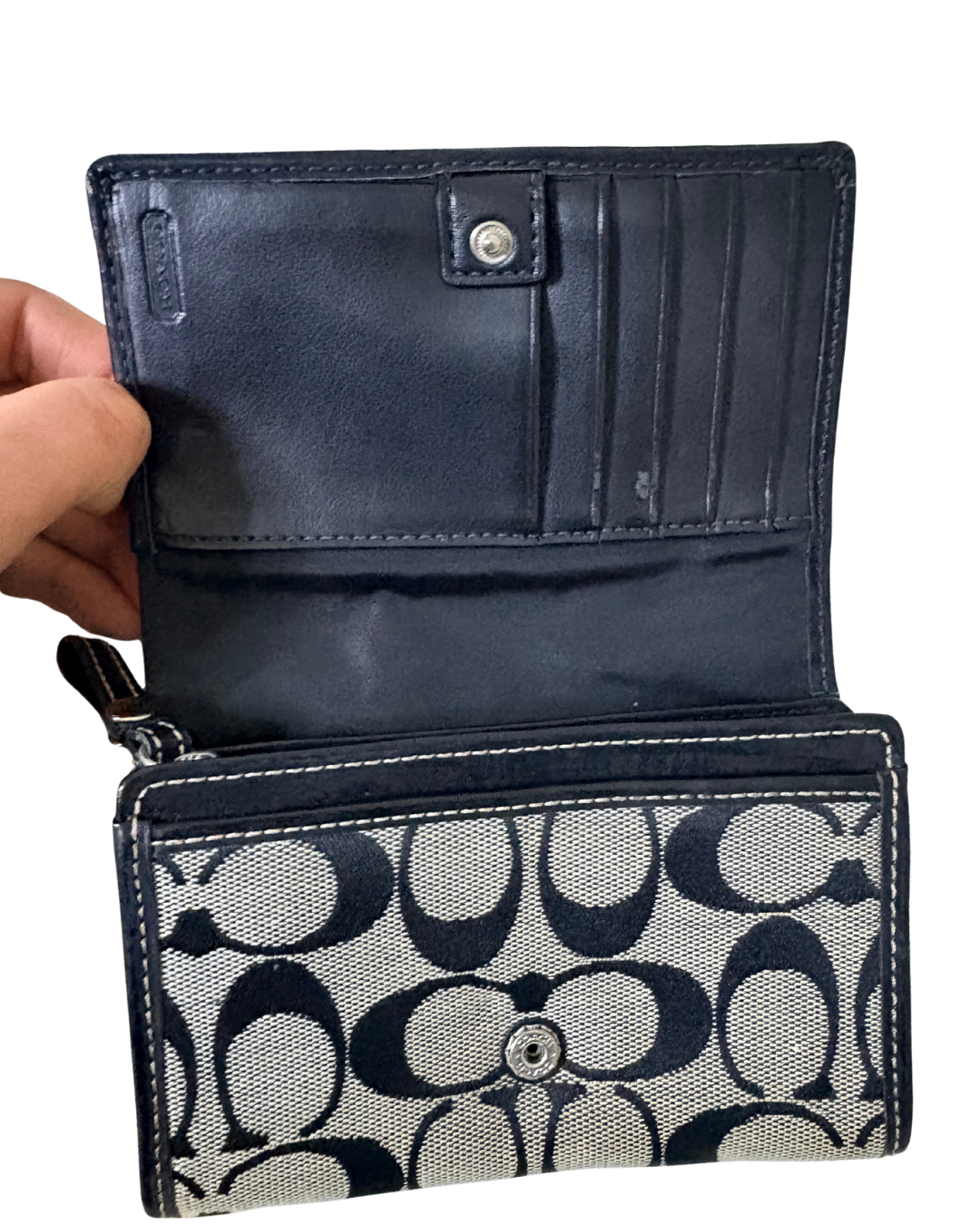 coach trifold wallet