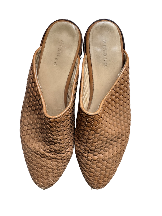 nisolo mules