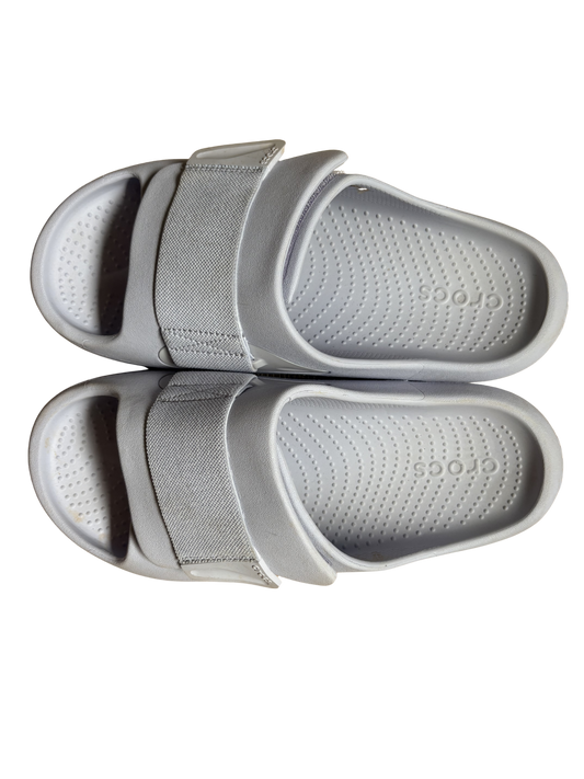 crocs mellow luxe slides